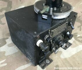 CQC-50061 CQC-50061  Radiogoniometro Aeronautico, completo di antenna loop Accessori per apparati radio Militari