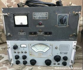  Magneti Marelli RP 32 + alimentatore ALS/HF/R  Ricevitore AM/CW a copertura continua da 1,5 a 30,5 Mhz in 6 bande Apparati radio