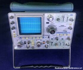 TEKTRONIX 485 Oscilloscope TEKTRONIX 485 Strumenti