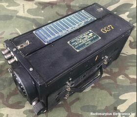 CW-46051A Aircraft Radio Receiver  CW-46051A  parte del complesso RU-17 Aircraft Radio Equipment del 1941 Apparati radio