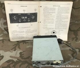 BEI - 990 Bayside BEI - 990  Ricetrasmettitore  Aeronautico in VHF da 118 a 126,90 Mhz in AM Apparati radio