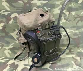 CRT-1/ CPRC-26 Ricetrasmettitore Portatile CRT-1/ CPRC-26 Apparati radio