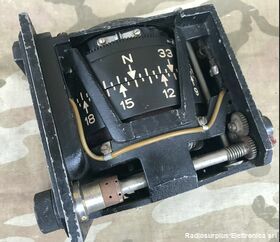 MGI Girodirezionale WWII  Microtecnica MGI  Utilizzato su aerei Italiani e Tedeschi Apparati radio militari