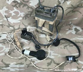 W.S.38 MK2 completo WIRELESS SET NO.38 MK2 del 1942 Frequenza operativa da 7,9 - 9 Mhz in AM .Potenza 0,2 Watt Apparati radio