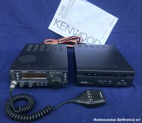 TS-50  KENWOOD mod. TS-50  Ricetrasmettitore HF 0,5-30 Mhz  Alimentazione 13,8 volt cc. Potenza 100 Watt Apparati radio