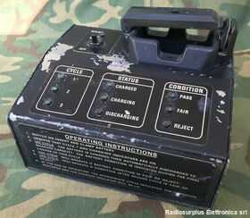 MA 4519A Battery Charge RACAL COUGAR MA 4519A Accessori per apparati radio Militari