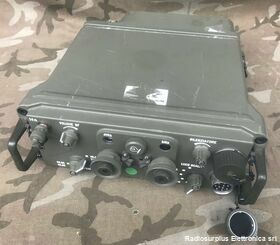 R 95-C Ricevitore ausiliario per stazione radio RV/4 R 95-C Apparati radio