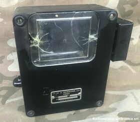 METRIX mod. 301 METRIX mod. 301  Prova transistor completo di adattatori  HA-382 - HA 418 - HA 389 Accessori per apparati radio Militari