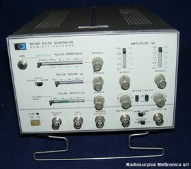 HP 8013B Pulse Generator HP 8013B Strumenti