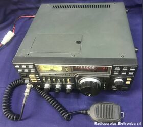 IC-271E ICOM IC-271E  Ricetrasmettitore VHF 144-146 Mhz Apparati radio