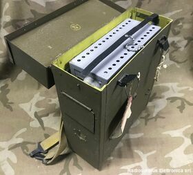 ZA 0-09054 ZA 0-09054  Alimentatore a vibratore e carica batterie originale per stazione radio WS-58 Accessori per apparati radio Militari