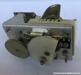 334373 Condensatore Variabile con controller motorizzato   10 - 200 PF Componenti elettronici