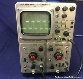 TEK 564B TEKTRONIX type 564B  Oscilloscopio Vintage completo di cassetti  2A63 +  2B67 Strumenti