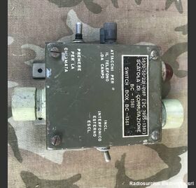 BC-1361 Scatola di Commutazione  BC-1361  Scatola di commutazione telefono /interfono Accessori per apparati radio Militari