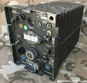 R-108/GRC Ricevitore Ausiliario  R-108/GRC  Ricevitore ausiliario in sintonia continua da 20 a 28  Mhz Apparati radio