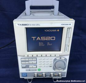 TA520 Time Interval Analyzer  YOKOGAWA TA520  Analizzatore di Intervalli di Tempo  Due canali, 1 MoHm e 50 Ohm 43 Ms/s Strumenti