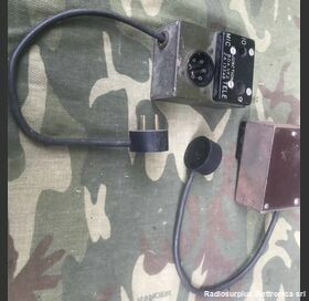 ZA 13348 ZA 13348  Indispensabile accessorio per collegare la batteria,  la cuffia e il microfono alla radio WS 38 Accessori per apparati radio Militari