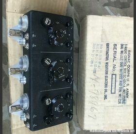 BC-450-A -NEW- BC-450-A -NEW-  Pannello di controllo sintonia per stazioni radio SCR-274 Accessori per apparati radio Militari