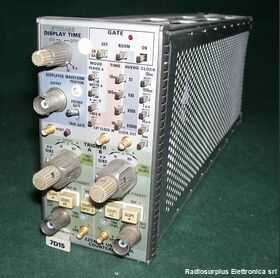 TEK7D15 TEKTRONIX 7D15 225 Mhz Universal Counter/Timer Accessori per strumentazione