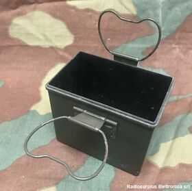 Contenitore batteria CPRC-26 Contenitore batteria CPRC-26 Accessori per apparati radio Militari