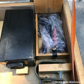 UFT 435 Stazione radio portatile/veicolare  UFT 435  Ricetrasmettitore in FM da 45,6 a 47,075 Mhz Apparati radio