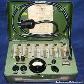 VA-H-651 Carica batterie ex DDR Type VA-H-651 Alimentatori e Carica Batterie