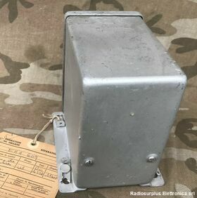  BC-1033-B  Ricevitore del sistema strumentale di bordo ILS (radiofaro) Apparati radio