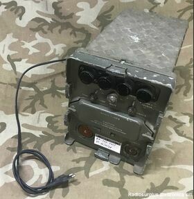 PP-220 Alimentatore  PP-220  Alimentatore a 220 volt per alimentare le stazioni radio RT-66/67/68 Accessori per apparati radio Militari