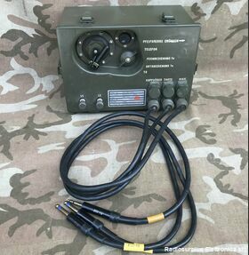 RM-39 Comando a distanza  RM-39  Utilizzato per collegare stazioni radio GRC-9 Accessori per apparati radio Militari