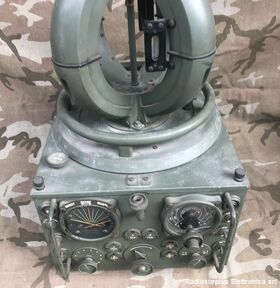 BC-973-B BC-973-B Direction Finding Receiver. Riceve in AM/CW da 100 Khz a 3000 Khz Apparati radio