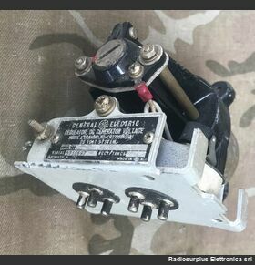 CR2795B105A1 CR2795B105A1  Regolatore DC 28 Volt Generatore di tensione Accessori per apparati radio Militari