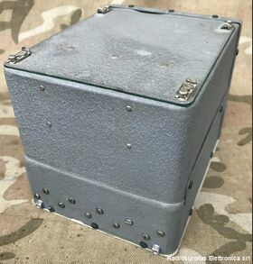 T-11B T-11B  Trasmettitore aeronautico da 116 a 132 Mhz in AM Apparati radio