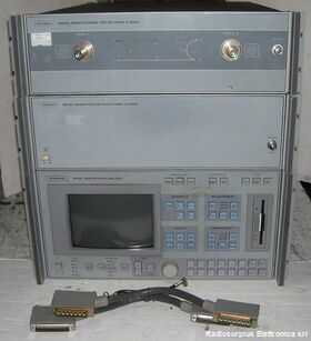 WILTRON model 360B Network Analyzer WILTRON model 360B -da revisionare Strumenti