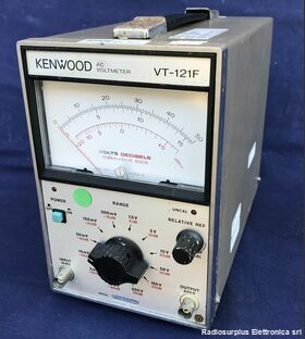 VT-121F  AC Voltmeter  KENWOOD VT-121F  Voltmetro in AC da 1,5 mV a 500 Volt Strumenti