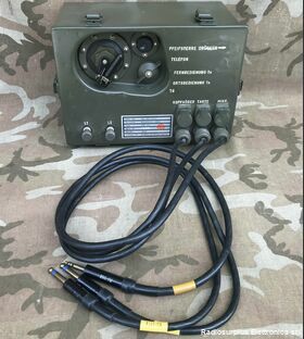 RM-39 Comando a distanza  RM-39  Utilizzato per collegare stazioni radio GRC-9 Accessori per apparati radio Militari