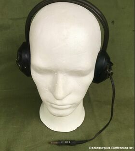 H-63/U PJ-054 B CUFFIA H-63/U   con spina PJ-054 B Accessori per apparati radio Militari