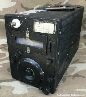 BC-696-A BC-696-A (T-19/ARC-5)  Trasmettitore  Aeronautico  U.S. Army  Frequenza da 3 a 4 Mhz Apparati radio militari