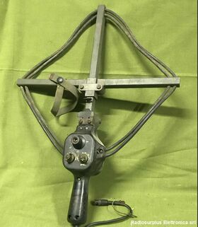 AT-249/GRD Antenna Direction Finding  AT-249/GRD  Antenna radiogoniometrica portatile Accessori per apparati radio Militari