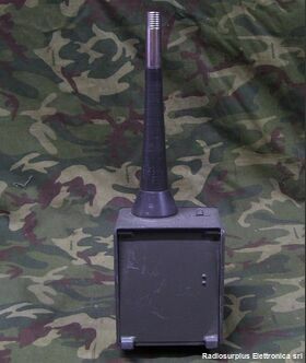 ELMER 400/1500 Base per antenna a stilo HF  ELMER 400/1500 Accessori per apparati radio Militari