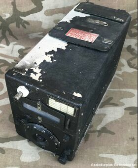 BC-696-A BC-696-A (T-19/ARC-5)  Trasmettitore  Aeronautico  U.S. Army  Frequenza da 3 a 4 Mhz Apparati radio militari