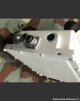 M-19 Periscopio da carro per visione notturna  M-19  Montato su carri M113, funziona con l'ausilio di luce infrarossa Militaria