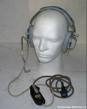 AMPLIVOX -ASTROLITE Cuffia con Microfono e PTT AMPLIVOX -ASTROLITE Apparati radio