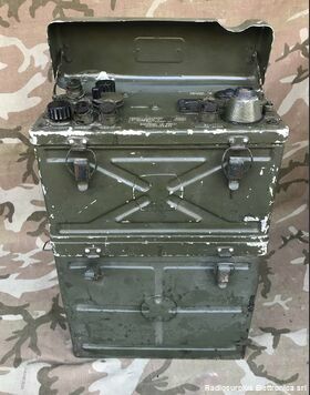 R-300 R-300 serial n° 0047  Ricetrasmettitore BC 1000 Italiano in sintonia continua da 40 a 48 Mhz in FM. Apparati radio