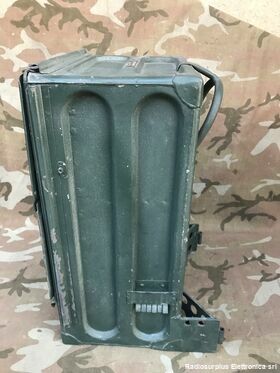 W.S. 68P WIRELESS SET NO.68P  Ricetrasmettitore spalleggiabile del 1940 Inglese (riporta il il numero di serie 231)  Frequenza operativa da 1,75 - 2,9 Mhz in AM e CW Apparati radio