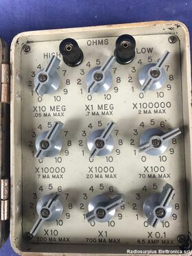 ZM-16A/U Resistor Decade  ZM-16A/U  Decade resistiva Militare per uso gravoso Accessori per apparati radio Militari