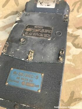 R-26/ARC-5 R-26/ARC-5  Ricevitore Aeronautico  U.S. Army  Frequenza da 3 a 6 Mhz Apparati radio