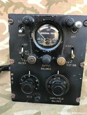 C-820/ASQ-8 C-820/ASQ-8  Rilevatore di campo magnetico terrestre causate dal passaggio di sottomarini Accessori per apparati radio Militari