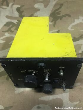 C-527 C-527/APA-69  Pannello di controllo per antenna radar AN/ APA-69 Accessori per apparati radio Militari