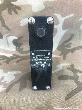 control5821 Radio Controller Box  5821-12-00 037 F Accessori per apparati radio Militari